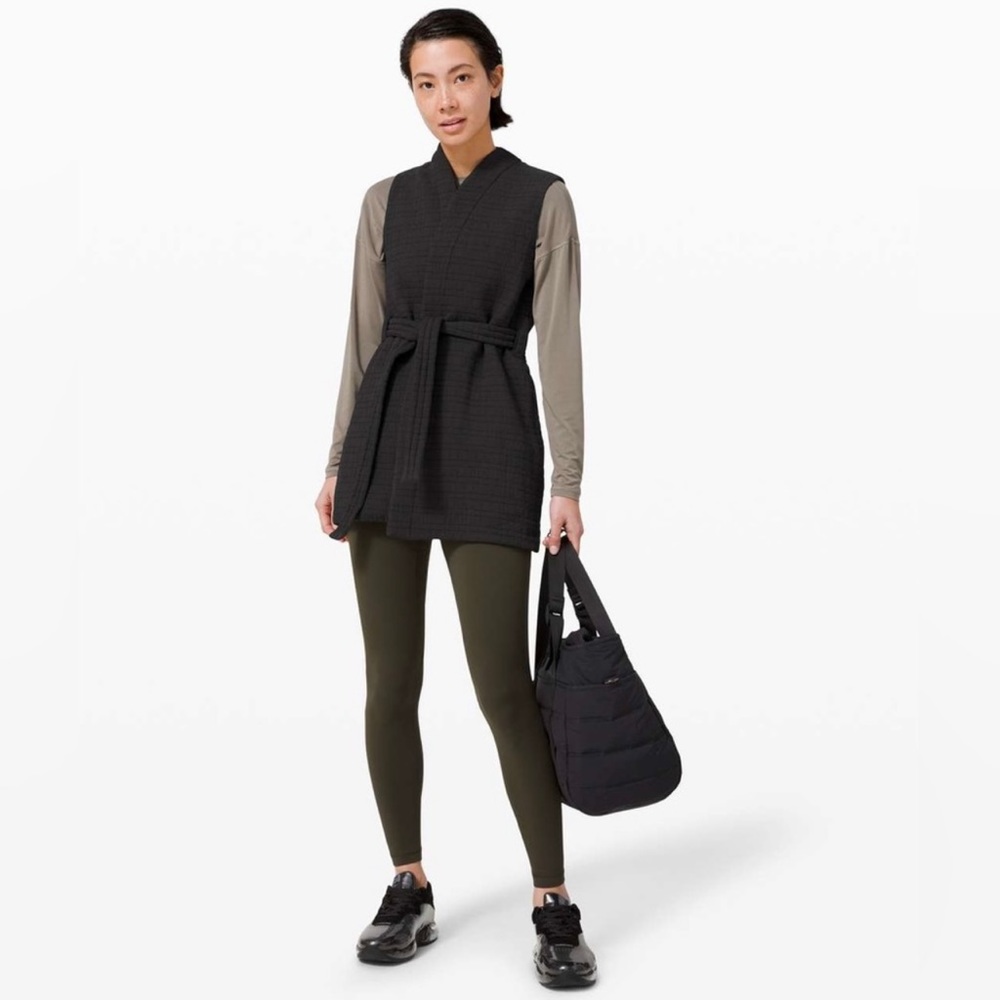 Lululemon Serene Travels Vest - size 10